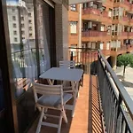Apart Con Posibilidad Parking Con 3 Dormitorios Y 2 Banos Para 5 Personas شقة بلباو