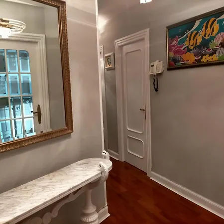 Con Posibilidad Parking Con 3 Y 2 Banos 5 Personas Apartament *