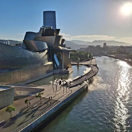 Con Posibilidad Parking Con 3 Y 2 Banos 5 Personas * Bilbao