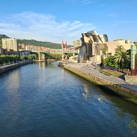 Apartament Con Posibilidad Parking Con 3 Y 2 Banos 5 Personas Bilbao