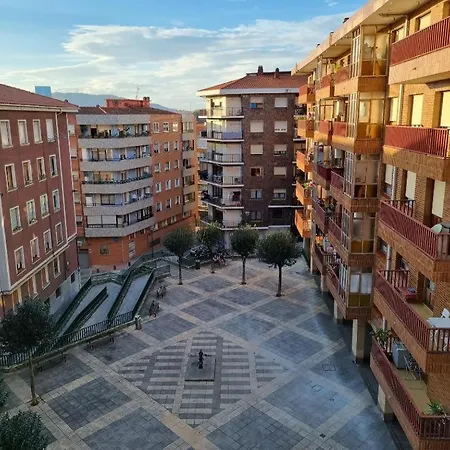 Grande Con Posibilidad De Garage Con 2 Banos Y 2 Terrazas Apartmán Bilbao